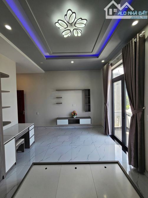 Kẹt tiền Bán gấp nhà 3,3 tỷ. MT Nguyễn văn Bứa,gần cầu lớn Hốc Môn. - 5