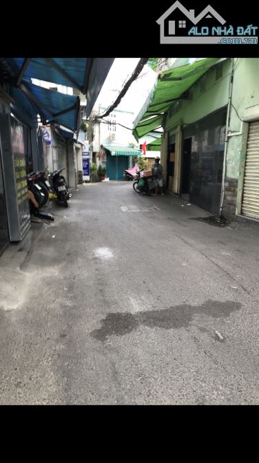 Bán nhà quận 6 - Hẻm xe tải thông - Xe hơi đổ cửa - Nhà mới ở ngay 5,3 tỷ - 5
