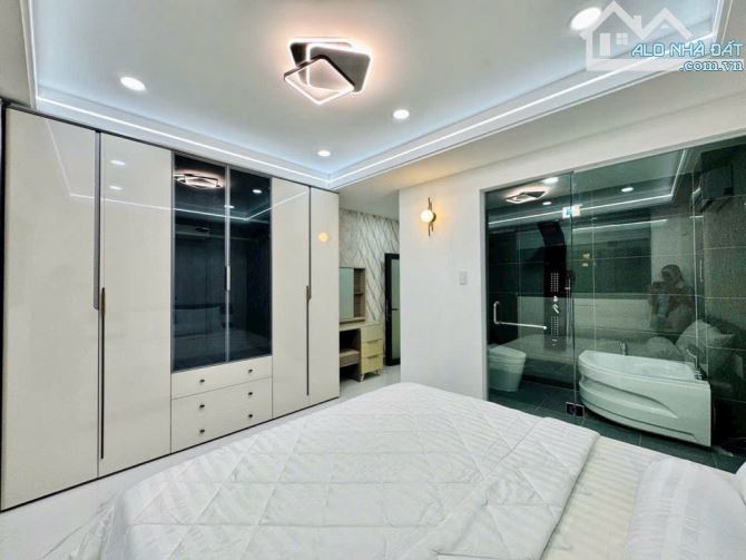 NHÀ GÒ VẤP CÓ THANG MÁY CHỈ 8 TỶ 7 - 6 TẦNG Ở PHAN HUY ÍCH PHƯỜNG 12 5 PHÒNG NGỦ HẺM XE TẢ - 5