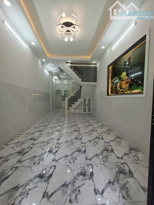 Bán nhà đẹp Q8, hẻm 4m gần mặt tiền Mễ Cốc p15, 39m2 nhà đúc 3 tầng 4PN 3WC chỉ 4 tỷ 8 - 5