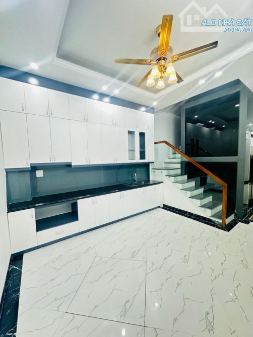 Bán nhà 5 tầng phố Quan Hoa, Thang Máy, Giá 12.8 tỷ - 5