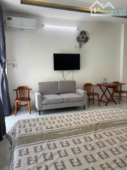 TOÀ CĂN HỘ MẶT TIỀN NGUYỄN XUÂN KHOÁT - NGAY BIỂN PHẠM VĂN ĐỒNG - 11 PHÒNG - DT 50tr/th - 5