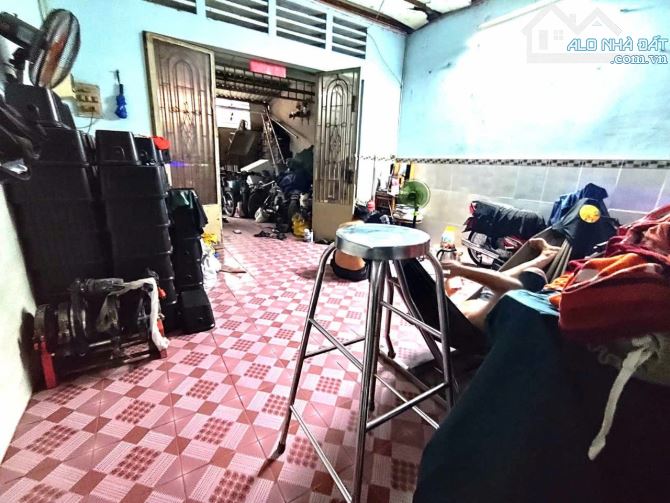 BÁN NHÀ MẶT TIỀN. NGUYỄN THỊ BÚP. Q12. GIÁ 8 5 tỹ. - 5