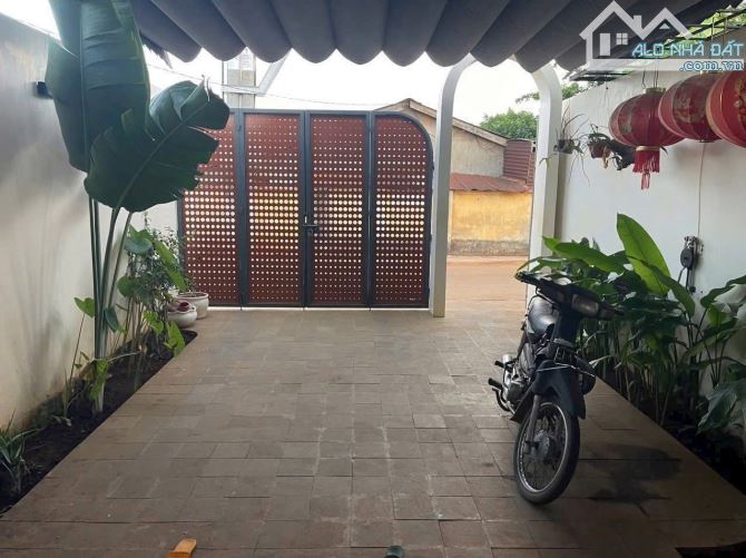 Bán nhà phường Tân Hoà 1 mê xây mới để lại full nội thất - 5