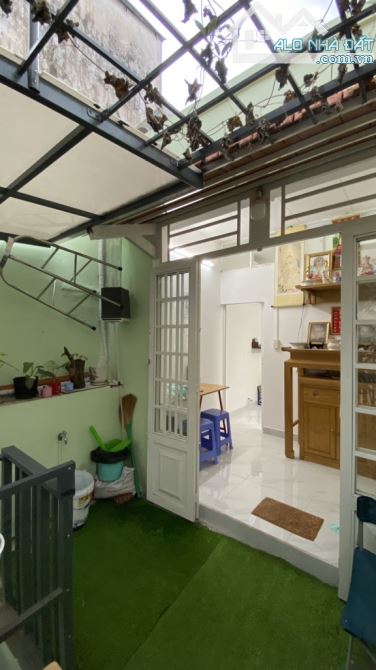 GẦN MẶT TIỀN NGUYỄN VĂN ĐẬU 🍀 DIỆN TÍCH 32.5M2🍀 2 TẦNG 🍀 HOÀN CÔNG 🍀 4.95 TỶ - 5
