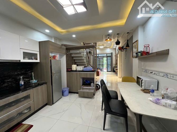 Bán nhà đẹp Tam Phú Thủ Đức, 64m2, 4PN, hẻm 6m, ngay chung cư Cây Keo, giá tốt! - 5