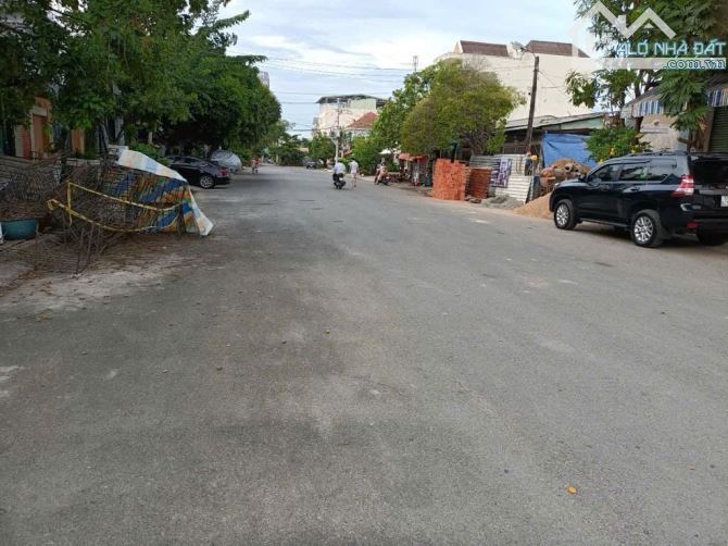 Bán gấp nhà 2 mặt tiền khu bên sông Hiệp Bình Chánh, 155m2(7,2 x 22m), 3 tầng - 19ty TL - 5