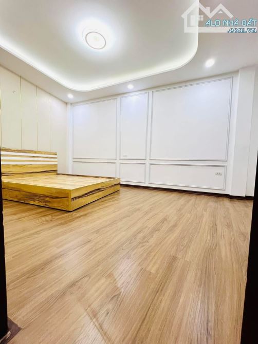 🆘🆘SIÊU GẦN PHỐ!15 M RA PHỐ -4 TẦNG ĐỘI CẤN - BA ĐÌNH-CHỈ HƠN 7 TỶ - 6