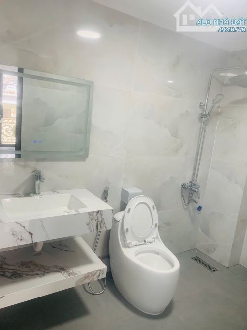 NHÀ 6 TẦNG THANG MÁY XUÂN ĐỈNH, LÔ GÓC OTO TRÁNH, GẦN NGOẠI GIAO ĐOÀN – GIÁ CHỈ 14.3 TỶ - 6