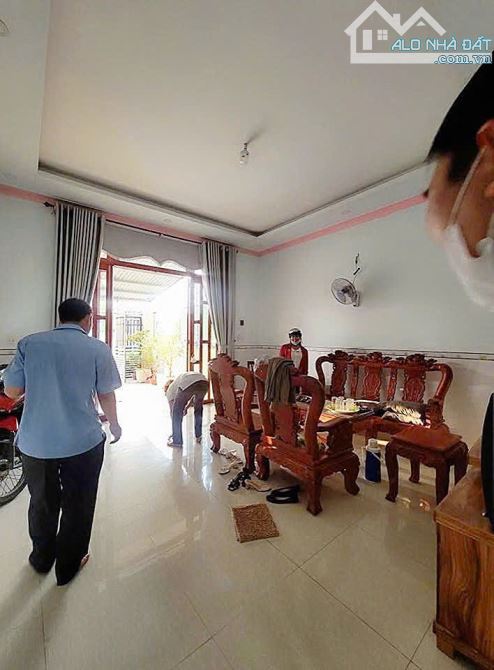 💥GẤP GẤP💥 BÁN NHÀ ĐỐI DIỆN TRƯỜNG THCS DT 100m2 GIÁ 725 TRIỆU SỔ RIÊNG - 6