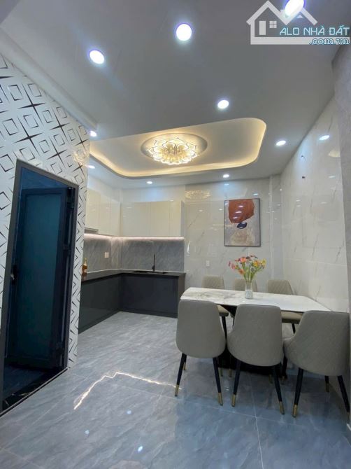 NHÀ ĐẸP Tháng 5 1/NGUYỄN GIA THIỀU-Q3 Chỉ 3TỶ270/75,2M2-3tầng.Shr gọi em liền nha - 6