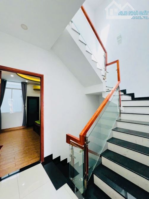 Bán Nhà Hương Lộ 2 Bình Tân 64m2 4 Tầng HXH Chỉ 6.1 Tỷ. - 6