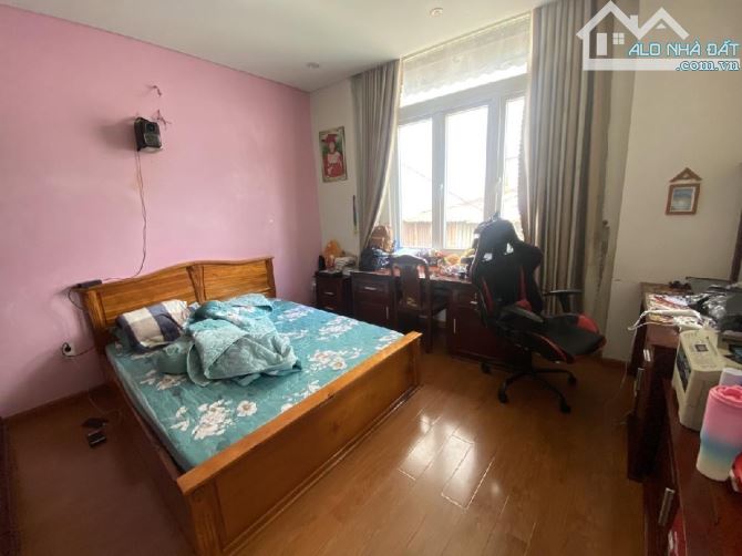 HẺM Ô TÔ - GÓC 4 TẦNG - 70M2 - 4M x 18M - NGAY CHỢ TÂN TRỤ - TRƯỜNG CHINH - NHÀ GA T3 - 6
