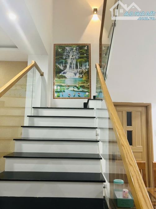 💥 Nhà Đẹp Tuy Lý Vương, Ngũ Hành Sơn – Gần Sông, Ngang 5m, Giá Chỉ 8 Tỷ, Cơ Hội Tăng Giá - 6