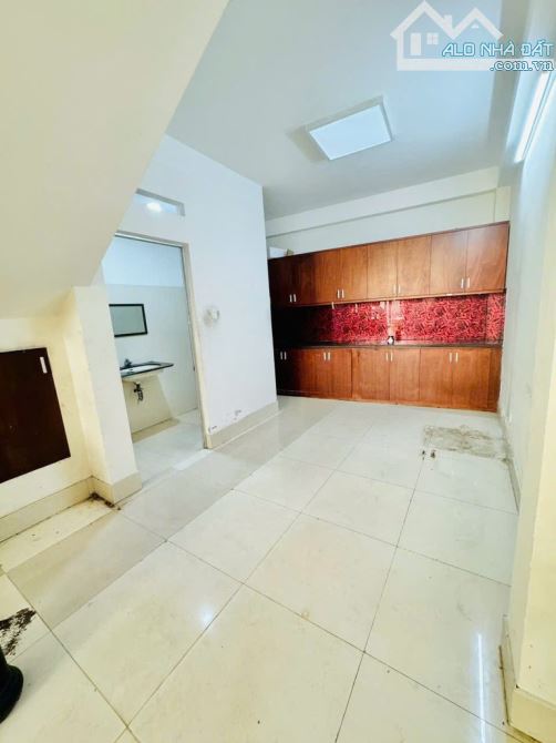 🏠 TÂN BÌNH - 5 TẦNG - 56 M2- NGANG ĐẸP 4M - GẦN CHỢ TÂN TRỤ - VÀO Ở NGAY - NHỈNH 5🌹 - 6