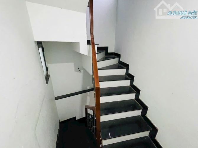 ANH TÚ Bán Nhà 3tầng-4PN-61m2,giá siêu hời 3TỶ268 1/Phạm Đình Hổ-Q6.Sổ sẵn cho thuê 18tr - 6