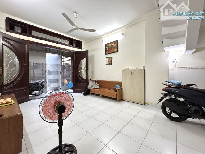 NHÀ BẠCH ĐẰNG 50m2 4 TẦNG 4 PN - HẺM OTO KINH DOANH - GIÁ 12.2T - 6