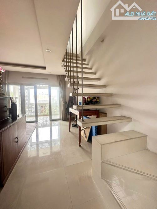 Bán Nhà 4 Tầng Mặt Tiền Lương Nhữ Hộc, Hòa Cường - 6