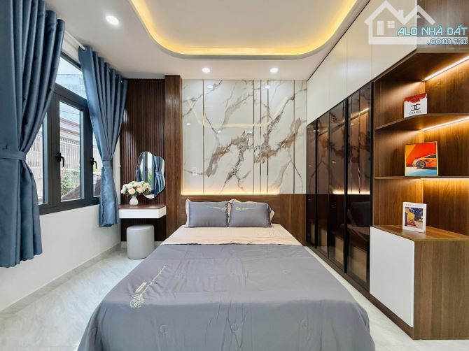 Bán gấp nhà riêng đường Điện Biên Phủ, Quận 10. Giá 3Tỷ420/ 4x12,3m-49,2m-2Lầu, sân thượng - 6