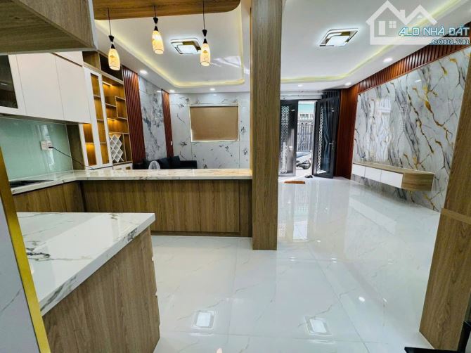 2 TẦNG - 6mX9m - hẻm xe hơi - HIỆP THÀNH 35 - Phường Hiệp Thành Quận 12 - giá chỉ 4ty - 6