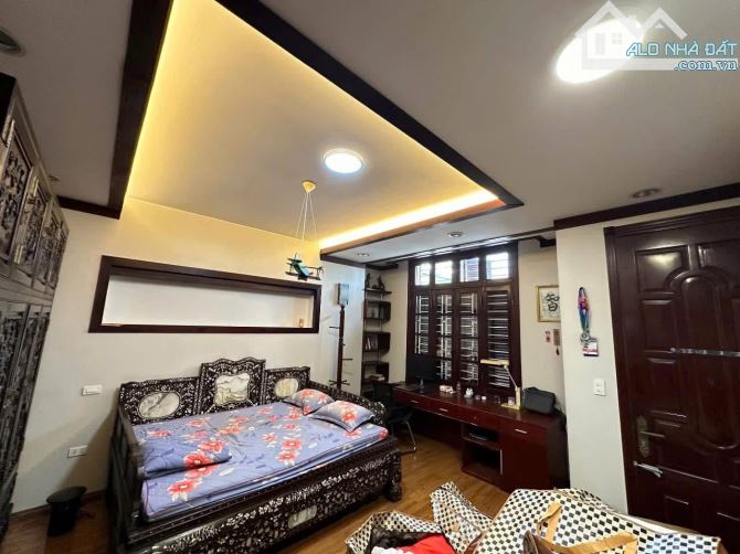 BÁN NHÀ TÂN MAI, NGÕ TO HƠN PHỐ, VỊ TRÍ VÀNG GẦN HỒ ĐỀN LỪ - 85M 5T MT 5M Giá 24.8Tỷ - 6