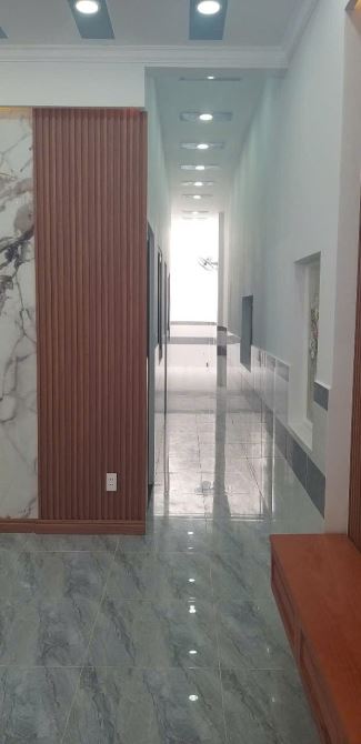 NHÀ CẤP 4 MỚI TINH - 68M2, HXH - SÁT VÁCH HIỆP THÀNH CITY - KHU DÂN TRÍ CAO . - 6