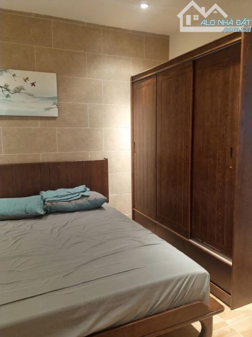 BÁN NHÀ MẶT PHỐ CỔ NGỌC LÂM LÔ GÓC MẶT TIỀN KHỦNG DÒNG TIỀN ĐỈNH 90TR/THÁNG  GIÁ 42TỶ - 6