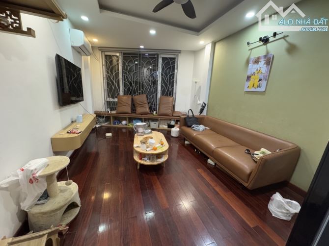 Mặt phố Thịnh Quang kinh doanh sầm uất giá mặt ngõ gara oto trung tâm Đống Đa - 6