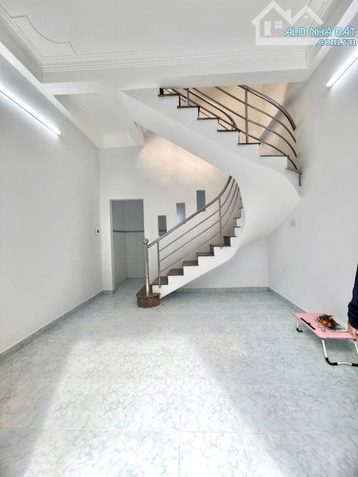 NGANG 4.5M - HXH LÔ GÓC - 1 CĂN RA MT HẬU GIANG - CHỈ 6 ĐỒNG SỞ HỮU NGAY - 7