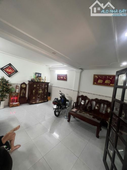 Nhà hẻm xe hơi 8met Dương Bá Trạc Phường 1 Quận 8. Nhà nơ hậu, gần cầu Nguyễn Văn Cừ - 7