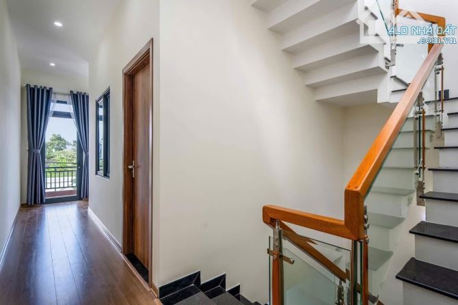 Bán nhà đang cho thuê 18tr/ tháng ngay Võ Văn Tần,Q3.Giá: 3 tỷ 812 tr/65.5m2 sổ hồng riêng - 7