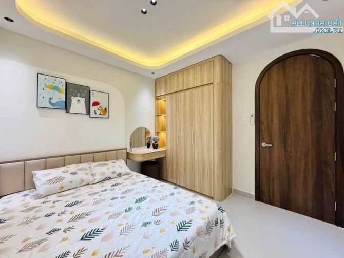 🏠Nhà Ngộp! Nhà Phan Đình Phùng, Phú Nhuận- 3 Tỷ 190/58m2 - Dòng tiền 18tr - Sổ Riêng🏠 - 7