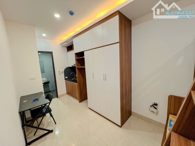 BÁN GẤP NHÀ PHỐ BẠCH MAI -HAI BÀ TRƯNG -12 P KHÉP KÍN -65 M2-7 T- 14,5 TỶ - 7