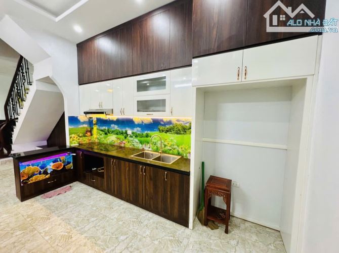 Chỉ cần 11,5 tỷ  sở hữu ngay siêu phẩm kim liên - đống đa. ô tô - Kinh doanh 46m 4T . - 7