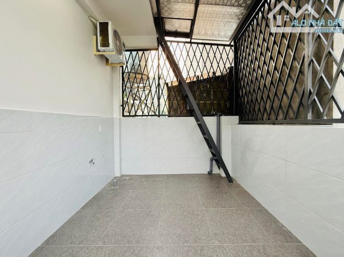 Bán gấp nhà riêng đường Điện Biên Phủ, Quận 10. Giá 3Tỷ420/ 4x12,3m-49,2m-2Lầu, sân thượng - 7