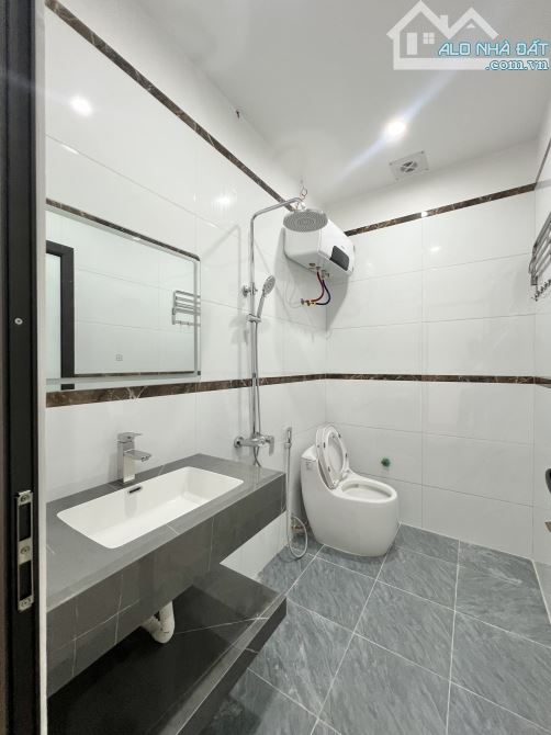 Bán nhà 5 tầng hướng Đông Nam có Thang Máy khu tđc Hồ Đá, Sở Dầu, Hồng Bàng 63m giá 5,8 tỷ - 7