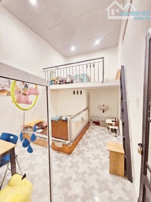 Nhà cấp 4 trung tâm lái thiêu sổ hồng riêng bao sang tên. - 7