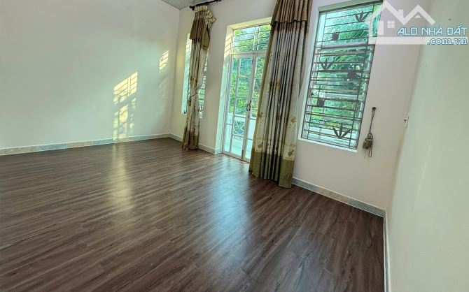 Bán nhà 2 tầng đường PHÚ LỘC 15 đối diện trường học - Giá bán 4 tỷ 350 tl - 8