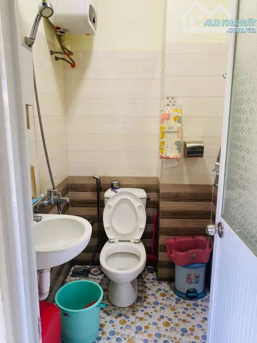 NHÀ LÔ GÓC 2 MẶT KIỆT ĐIỆN BIÊN PHỦ - nhỉnh 3 tỷ - 8
