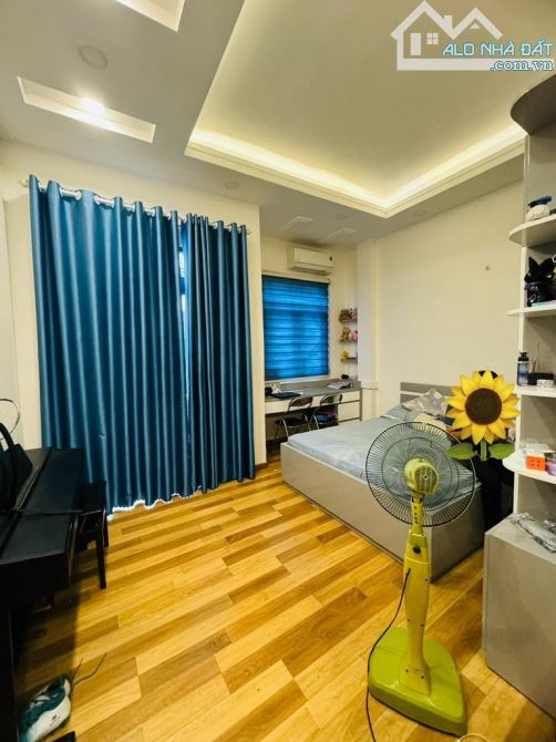 NHÀ ĐẸP HẺM KINH DOANH NGAY 120 LÊ VĂN QUỚI 52M2 3 TẦNG GIÁ 6TỶ THƯƠNG LƯỢNG - 8