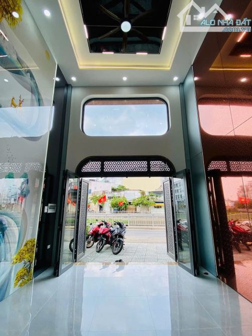 Siêu Phẩm Mặt Tiền💎Phạm Huy Thông, P.6💎4,7x14m 5 Lầu Thang Máy💎5PN 7WC💵15,5 Tỷ - 8