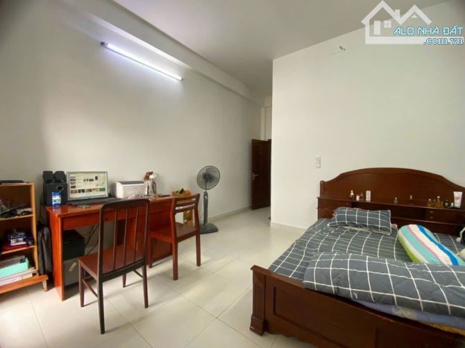 BÁN NHÀ 4 TẦNG HẺM 6M NHÁNH LÊ ĐỨC THỌ PHƯỜNG 6 GÒ VẤP. DT70M . GIÁ 8.96 TỶ - 8