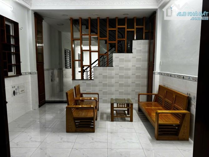 NHÀ GÒ VẤP DÀI 19M NGANG 4,3 GIÁ 7 TỶ 750 Ở ĐƯỜNG SỐ 3 P9 CÓ 3 TẦNG 5 PHÒNG NGỦ - 8