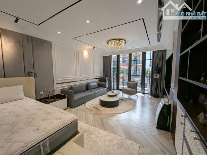 Bán Biệt Thự Siêu Vip Khu 357A Nguyễn Trọng Tuyển - 8x20m - Hầm 4 tầng giá chỉ 66 tỷ - 9