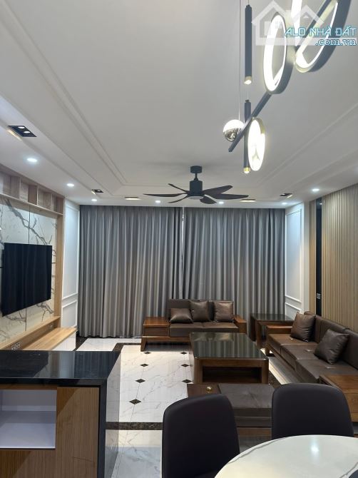 Cần bán siêu phiểm 6 tầng thang máy ngõ 106 Hoàng Quốc Việt, ô tô tránh - 9