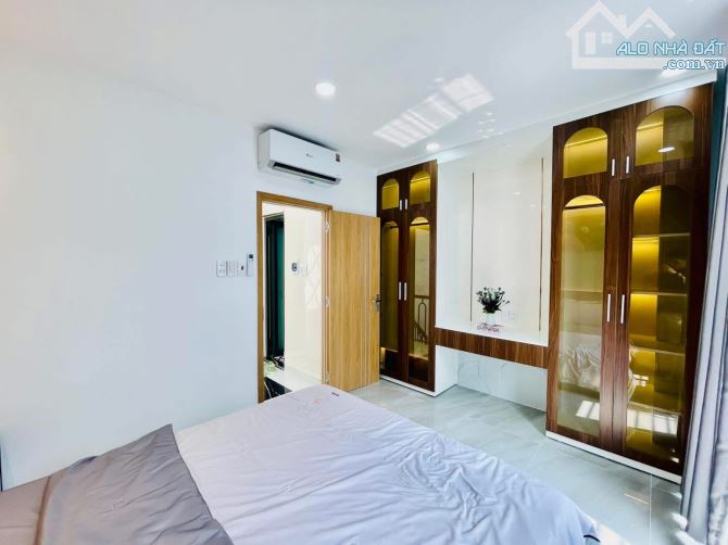 Nhà Bán đường Lê Trực, Phường 7, Bình Thạnh giá 2 tỷ 150- 32m2 nhà 2 lầu có sân thượng,shr - 9