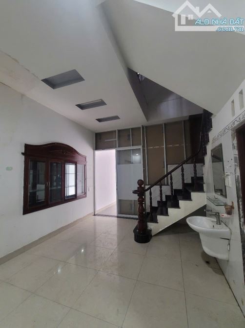 6Tỷ8__72m2__Kinh Doanh OK__Nhà 1T2L Mặt tiền đường Nguyễn Trung Trực__gần chợ Dĩ an 1 - 9