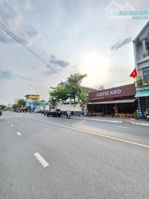 vừa Ở vừa Kinh Doanh quá OK__7Tỷ2__Nhà 1T1L1Tum__mặt tiền Hai Bà Trưng mới, gần Go Dĩ an - 9