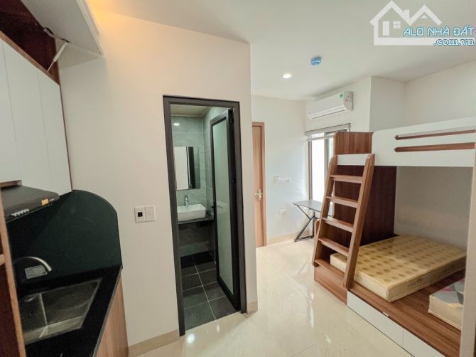 BÁN GẤP NHÀ PHỐ BẠCH MAI -HAI BÀ TRƯNG -12 P KHÉP KÍN -65 M2-7 T- 14,5 TỶ - 9