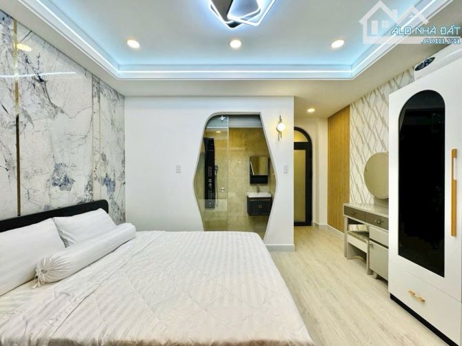 NHÀ GÒ VẤP CÓ THANG MÁY CHỈ 8 TỶ 7 - 6 TẦNG Ở PHAN HUY ÍCH PHƯỜNG 12 5 PHÒNG NGỦ HẺM XE TẢ - 9